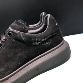 Alexander Mcqueen New Calf Leather Casual Shoes For Men And Women Black