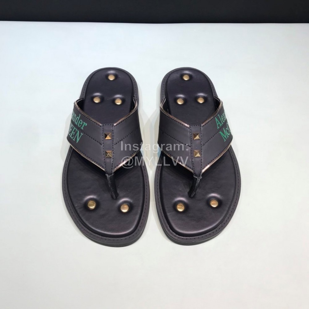 Alexander Mcqueen Leather Rivet Flip Flops For Men Green