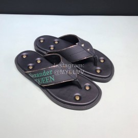 Alexander Mcqueen Leather Rivet Flip Flops For Men Green