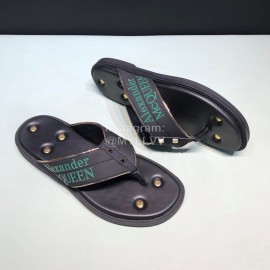 Alexander Mcqueen Leather Rivet Flip Flops For Men Green