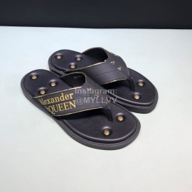Alexander Mcqueen Leather Rivet Flip Flops For Men Yellow