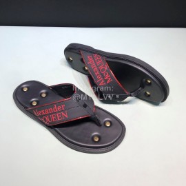 Alexander Mcqueen Leather Rivet Flip Flops For Men Red