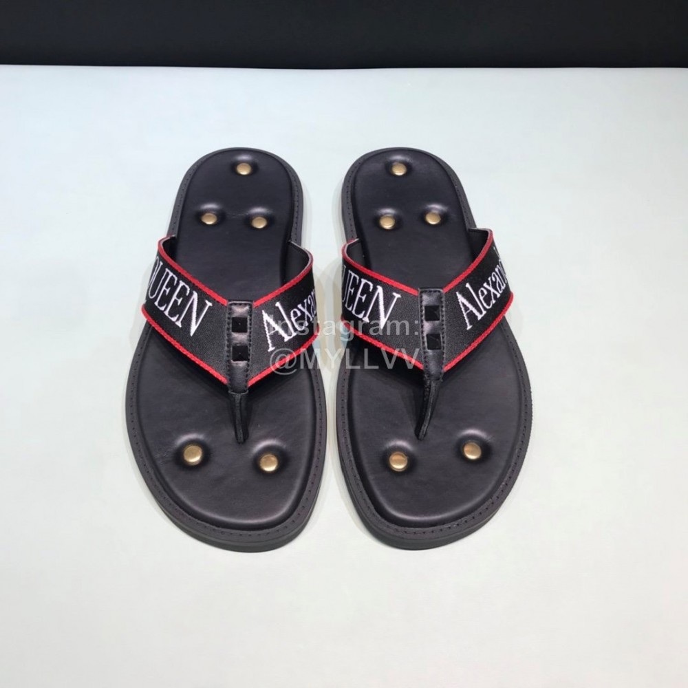 Alexander Mcqueen Leather Rivet Flip Flops For Men 