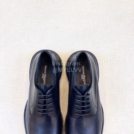 Margiela Black Leather Lace Up Business Shoes For Men