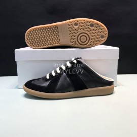 Margiela Calf Leather Lace Up Scandals For Men And Women Black