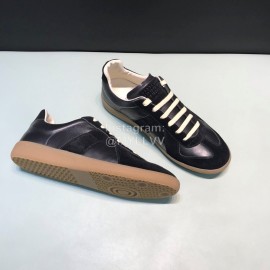 Margiela Cowhide Suede Lace Up Sneakers For Men And Women Black