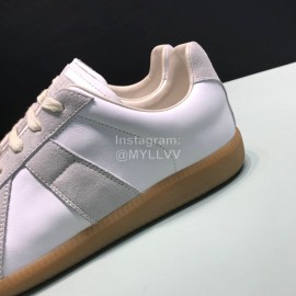 Margiela Cowhide Suede Lace Up Sneakers For Men And Women White