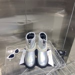 Moncler Waterproof Pearl Chain Wool Boots For Women Silver