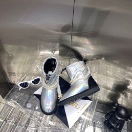 Moncler Waterproof Pearl Chain Wool Boots For Women Silver