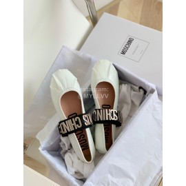 Moschino Spring Leather Ballet Shoes For Women White