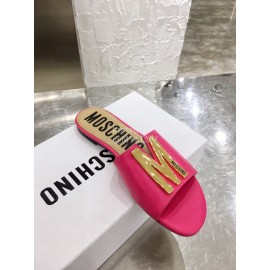 Moschino Spring Summer Gold Letter Sheepskin Slippers For Women Rose Red