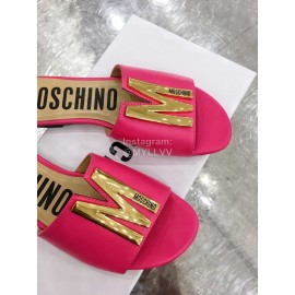 Moschino Spring Summer Gold Letter Sheepskin Slippers For Women Rose Red