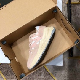 New Balance 5740 Casual Sportshoes For Men And Women Pink