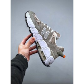 New Balance Salehe Bembury 574 Yurt Sportshoes For Men And Women Gray