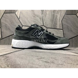 New Balance Mesh Sneakers For Men And Women Black