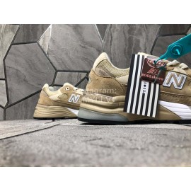 New Balance Mesh Sportshoes For Men And Women Khaki