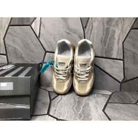 New Balance Mesh Sportshoes For Men And Women Khaki