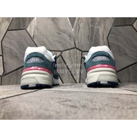 New Balance Mesh Sportshoes For Men And Women Pink