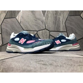 New Balance Mesh Sportshoes For Men And Women Pink