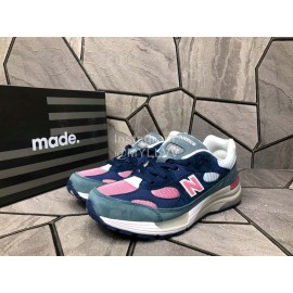 New Balance Mesh Sportshoes For Men And Women Pink