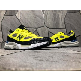 New Balance Mesh Sportshoes For Men And Women Yellow