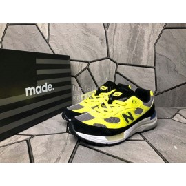 New Balance Mesh Sportshoes For Men And Women Yellow