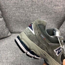 New Balance Ml2002ra Sportshoes For Men And Women