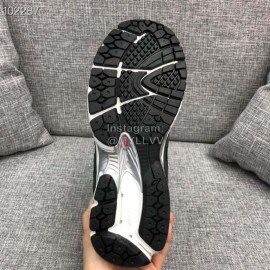 New Balance Ml2002ra Sportshoes For Men And Women Dark Green