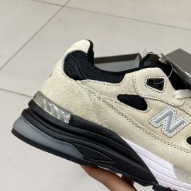 New Balance M992yn2 Series Casual Jogging Shoes Beige