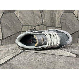 New Balance Protection Pack Sneakers For Men And Women Gray