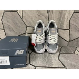 New Balance Protection Pack Sneakers For Men And Women Gray
