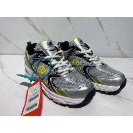 New Balance Mesh Sneakers For Men And Women Yellow