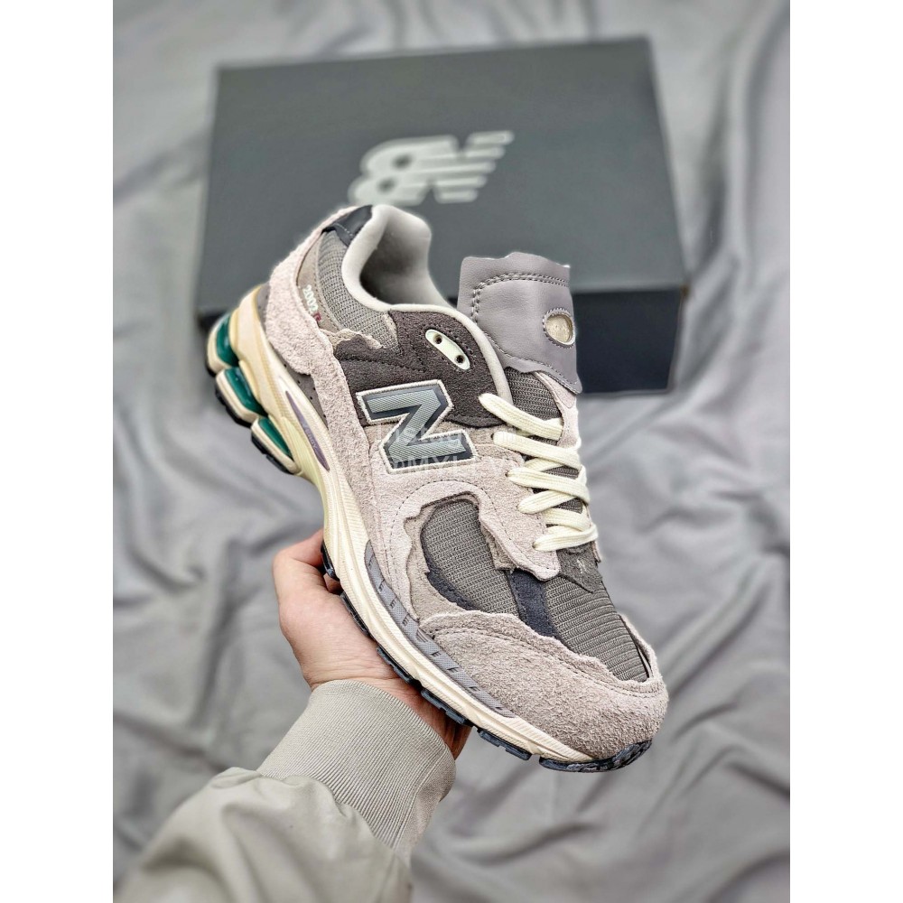 New Balance Protection Pack Sneakers For Men And Women