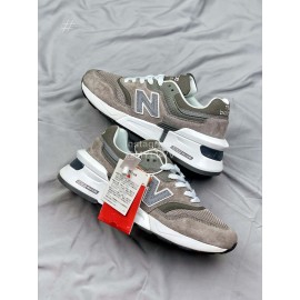 New Balance M997s Mesh Sneakers For Men And Women Coffee
