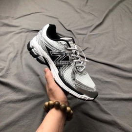 New Balance Mesh Sportshoes For Men And Women