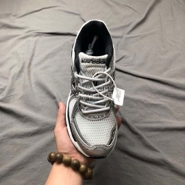 New Balance Mesh Sportshoes For Men And Women