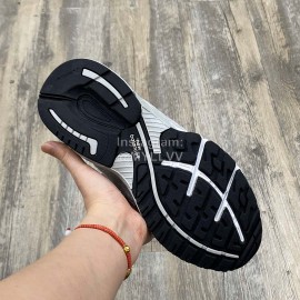 New Balance Classic Mesh Sneakers For Men And Women Gray