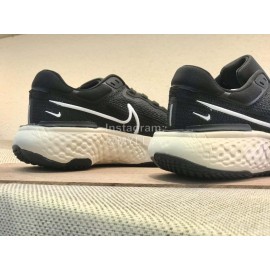 Nike Zoomx Invincible Run Flyknit Sportshoes For Women Black