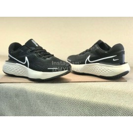 Nike Zoomx Invincible Run Flyknit Sportshoes For Women Black