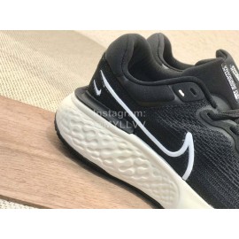 Nike Zoomx Invincible Run Flyknit Sportshoes For Women Black