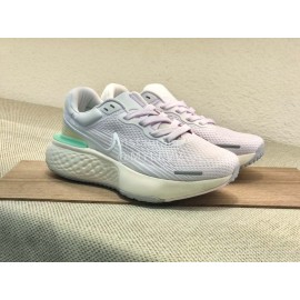 Nike Zoomx Invincible Run Flyknit Sportshoes For Women Light Purple