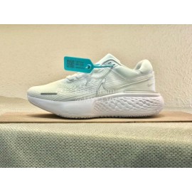 Nike Zoomx Invincible Run Flyknit Sportshoes For Men And Women