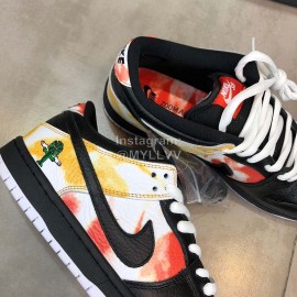 Nike Sb Dunk Low Roswell Raygun Casual Sneakers For Men And Women