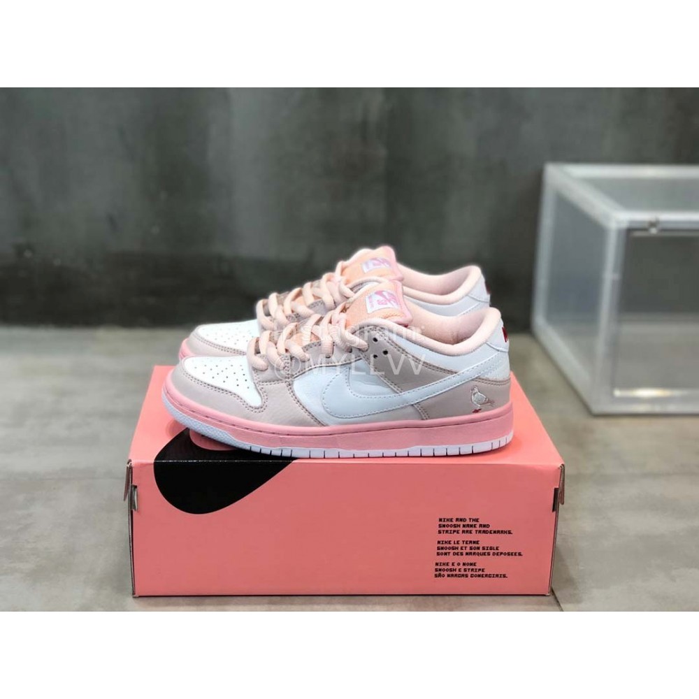 Nike Sb Dunk Low Sneakers For Women Pink