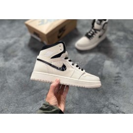 Nike Air Jordan 1 Zoom Air Cmft “Summit White” Sneakers