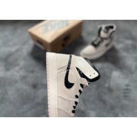 Nike Air Jordan 1 Zoom Air Cmft “Summit White” Sneakers