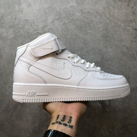 Nike White New Casual Sneakers For Men And Women