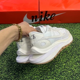 Sacai Co Branded Nike Pegasus Vaporfly Sneakers For Men And Women White