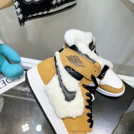 Air Jordan 1 Midlight Bone Wool High Top Sneakers For Women Brown