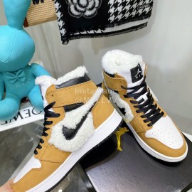 Air Jordan 1 Midlight Bone Wool High Top Sneakers For Women Brown